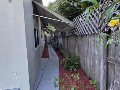 114 S J Street, Lake Worth Beach, FL 33460