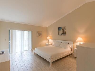 11863 Wimbledon 501 Circle, Wellington, FL 33414