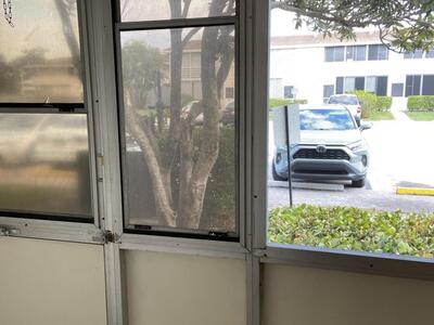 423 Chatham U, West Palm Beach, FL 33417