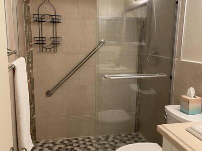 423 Chatham U, West Palm Beach, FL 33417