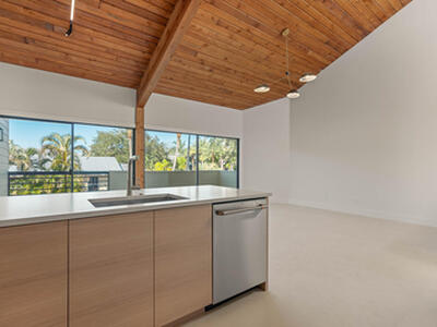 428 SW Akron Avenue, Stuart, FL 34994