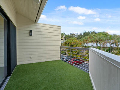 428 SW Akron Avenue, Stuart, FL 34994