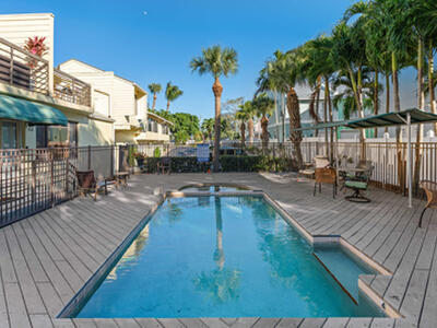 428 SW Akron Avenue, Stuart, FL 34994