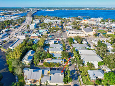 428 SW Akron Avenue, Stuart, FL 34994