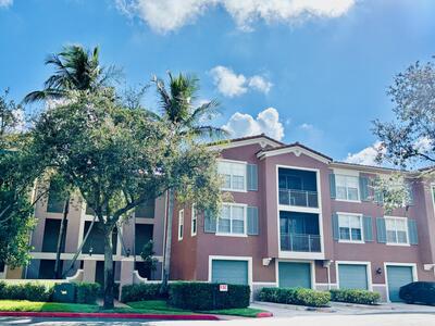 11750 St Andrews Place, Wellington, FL 33414