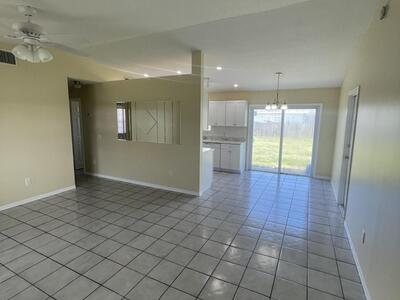 1873 SW Morelia Lane, Port Saint Lucie, FL 34953