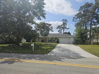 741 17th Lane SW, Vero Beach, FL 32962