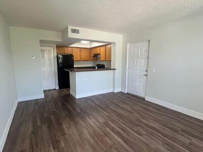 738 Executive Center Drive, West Palm Beach, FL 33401