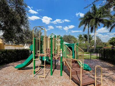 2988 SE Lexington Lakes Drive, Stuart, FL 34994