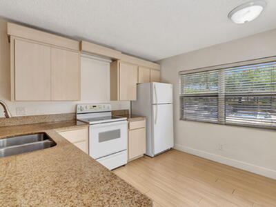 4004 Medford Court, Boynton Beach, FL 33436