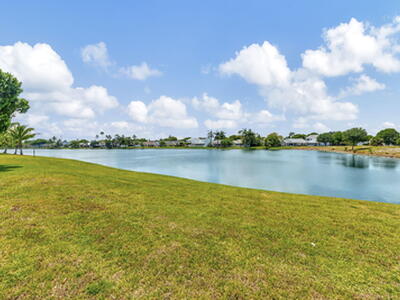4004 Medford Court, Boynton Beach, FL 33436