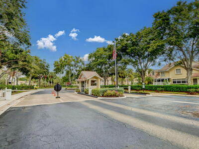 4004 Medford Court, Boynton Beach, FL 33436