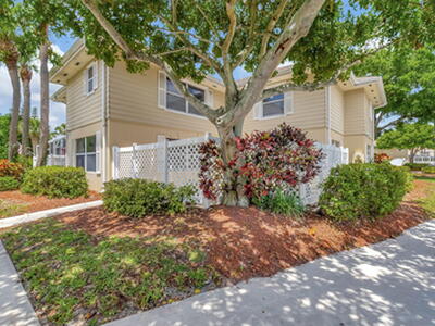 4004 Medford Court, Boynton Beach, FL 33436
