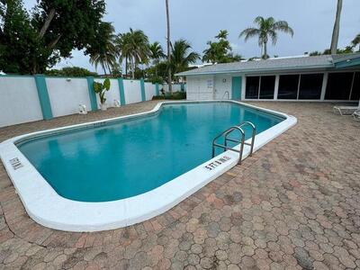 1470 S Ocean Boulevard, Lauderdale By The Sea, FL 33062