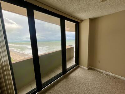 4200 N Ocean Drive, Singer Island, FL 33404