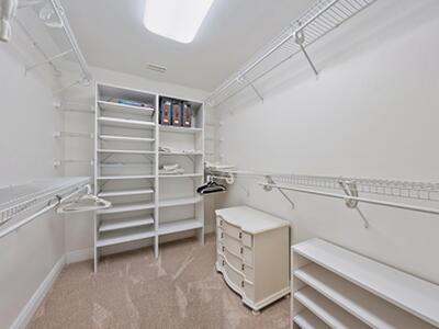 16 Thurston Drive, Palm Beach Gardens, FL 33418