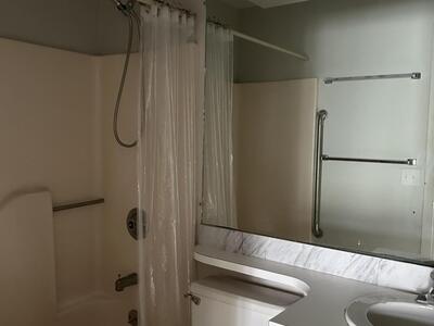 21 Lake Vista Trail, Port Saint Lucie, FL 34952