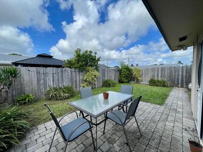 5064 Michigan Avenue, West Palm Beach, FL 33415