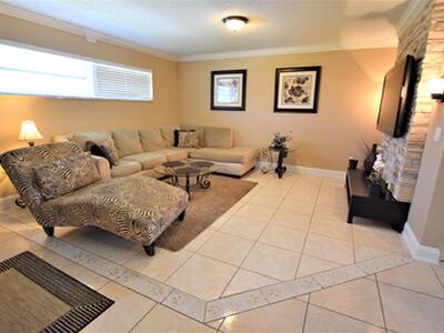 5064 Michigan Avenue, West Palm Beach, FL 33415