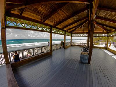 122 NW Gardner Street, Boca Raton, FL 33432