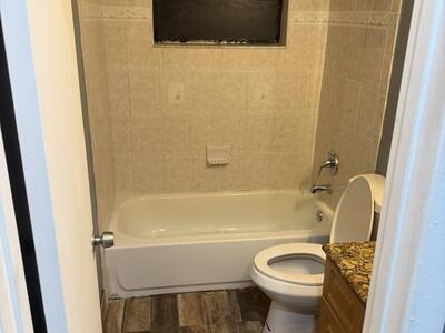 6031 N 10th Avenue, Greenacres, FL 33463