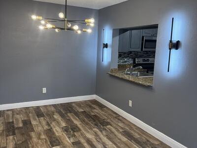 6031 N 10th Avenue, Greenacres, FL 33463