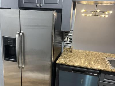 6031 N 10th Avenue, Greenacres, FL 33463