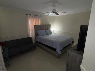 5621 Azalea Circle, West Palm Beach, FL 33415