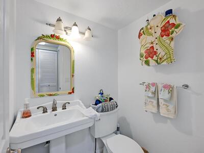 3590 S Ocean Boulevard, South Palm Beach, FL 33480