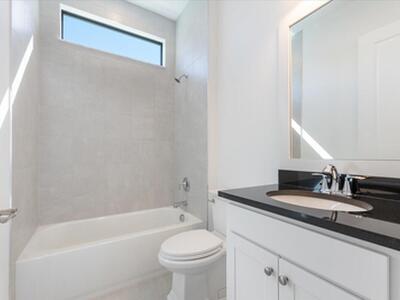 116 SE Cortile Enza, Port Saint Lucie, FL 34952