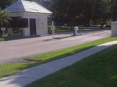 3626 Whitehall Drive, West Palm Beach, FL 33401