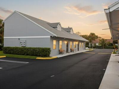 5213 Wallis Road, West Palm Beach, FL 33415