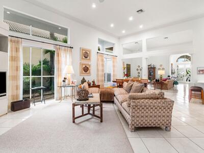 126 Emerald Key Lane, Palm Beach Gardens, FL 33418