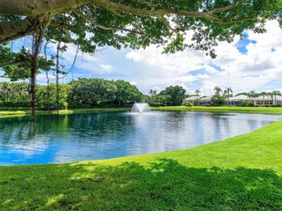 126 Emerald Key Lane, Palm Beach Gardens, FL 33418