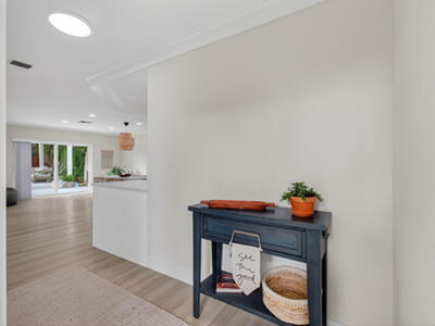 802 Mallard Drive, Delray Beach, FL 33444