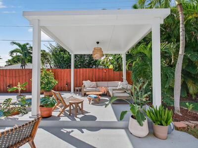 802 Mallard Drive, Delray Beach, FL 33444