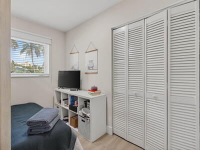 802 Mallard Drive, Delray Beach, FL 33444