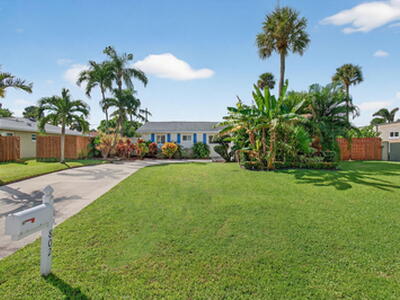 802 Mallard Drive, Delray Beach, FL 33444