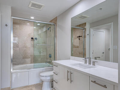 550 Okeechobee Boulevard, West Palm Beach, FL 33401