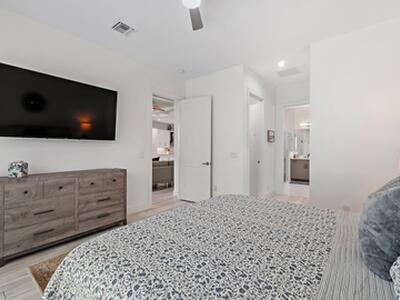 2908 Gin Berry Way, West Palm Beach, FL 33401