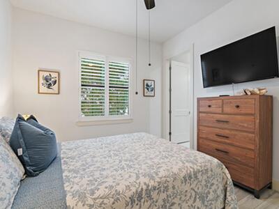 2908 Gin Berry Way, West Palm Beach, FL 33401