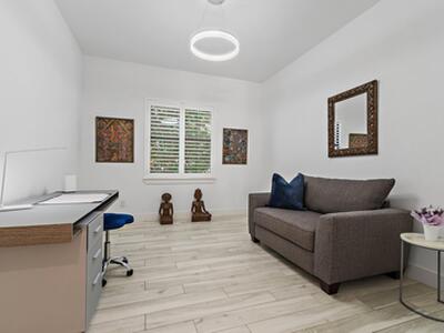 2908 Gin Berry Way, West Palm Beach, FL 33401