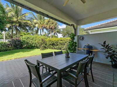 2908 Gin Berry Way, West Palm Beach, FL 33401