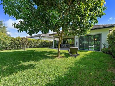 2908 Gin Berry Way, West Palm Beach, FL 33401