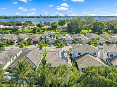 2908 Gin Berry Way, West Palm Beach, FL 33401