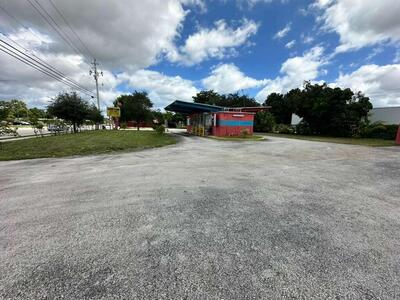 3263 Sierra Drive, Palm Springs, FL 33461