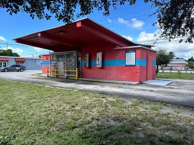 3263 Sierra Drive, Palm Springs, FL 33461