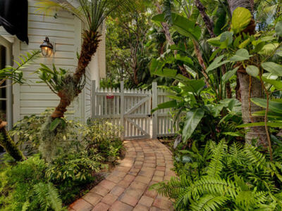 306 N Swinton Avenue, Delray Beach, FL 33444