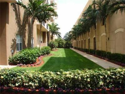 616 Clearwater Park Road, West Palm Beach, FL 33401