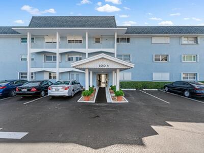 100 Shore Court, North Palm Beach, FL 33408